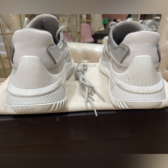 VALENTINO GARAVANI Wade Runner Sneakers - Picture 11 of 15